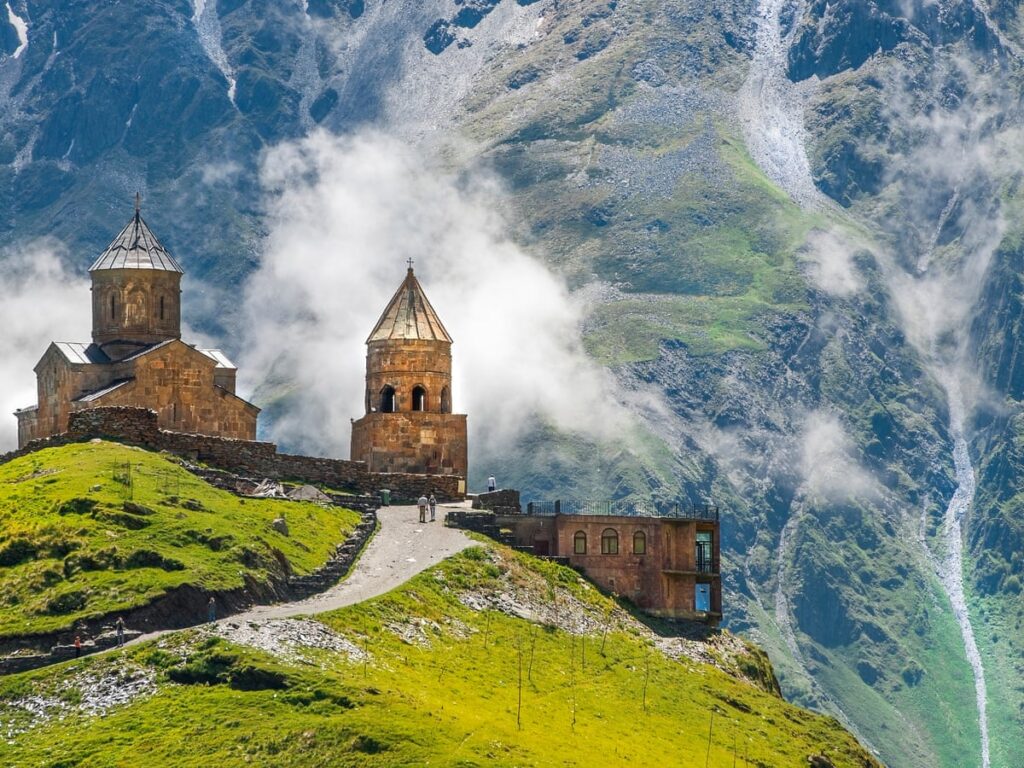 سفر به گرجستان و تماشای دیدنی های طبیعی آن