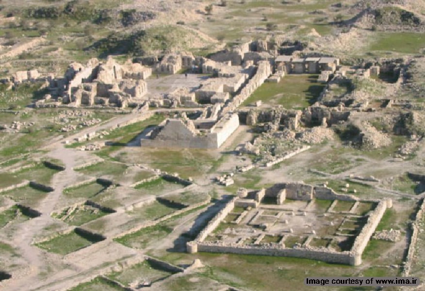 نمایی از بقایای چندی شاپور