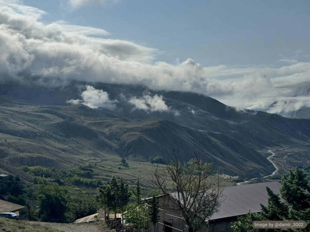 روستای بلده و آب و هوای مطبوعش