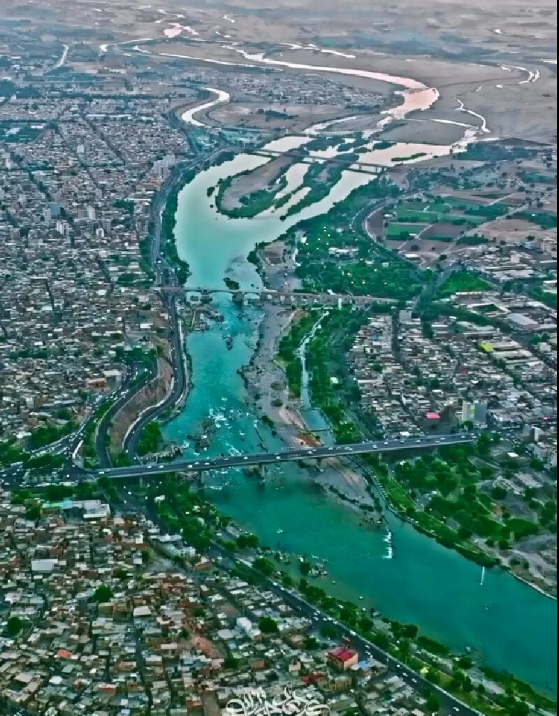 نگاهی از بالا به شهر دزفول زیبا