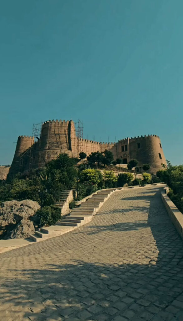 Falakol Aflak Castle 001