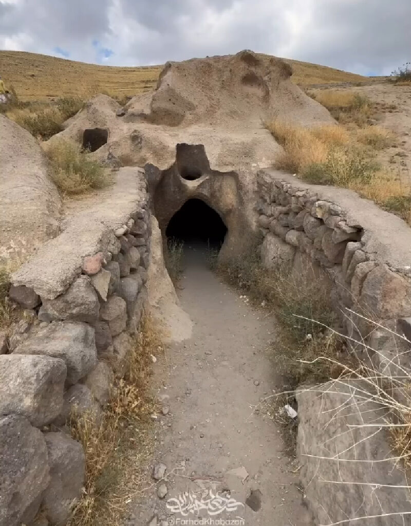 روستای حیله ور؛ روستایی صخره‌ای در دل زمین