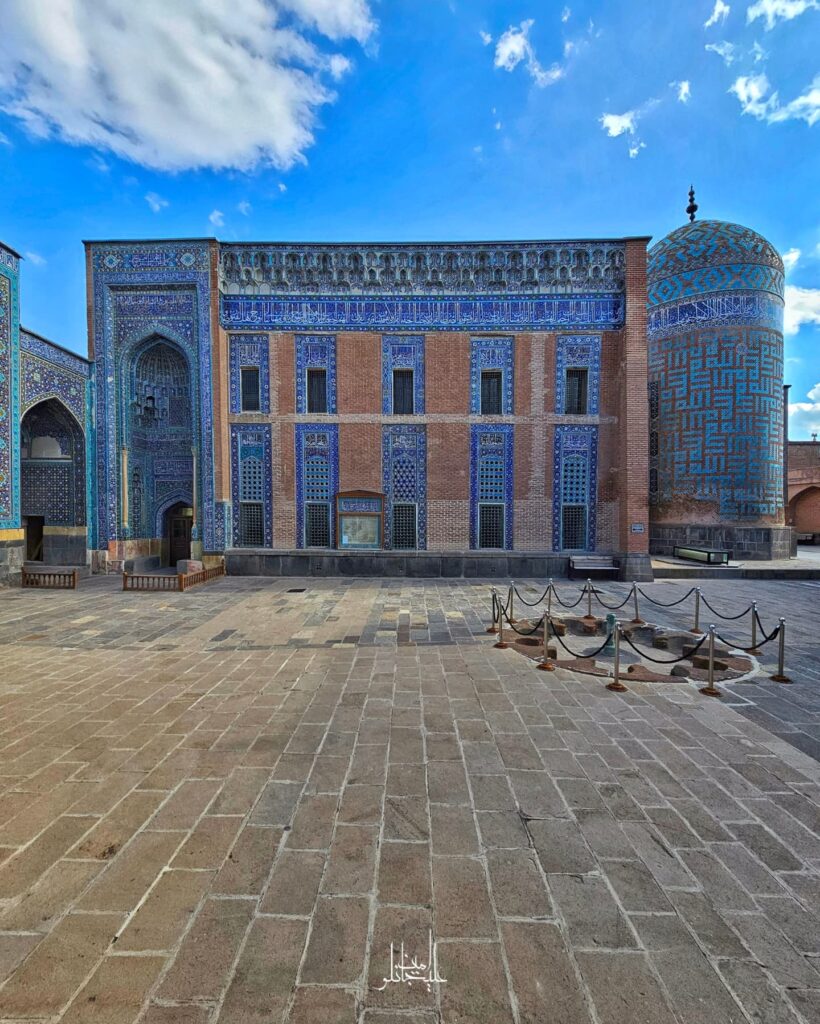 نمایی از محوطه آرامگاه شیخ صفی الدین اردبیلی