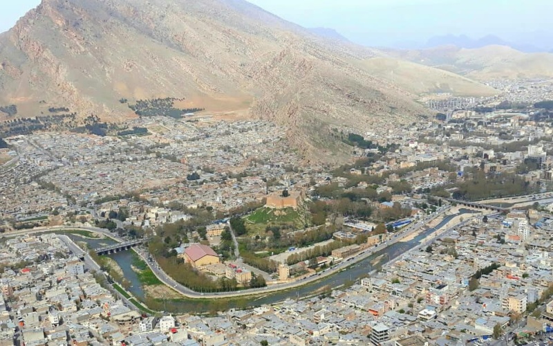 آشنایی با شهر خرم آباد، جغرافیا و تاریخ آن