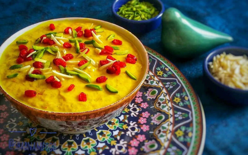 نگاهی به طرز تهیه خورشت ماست و مواد اولیه مورد نیاز