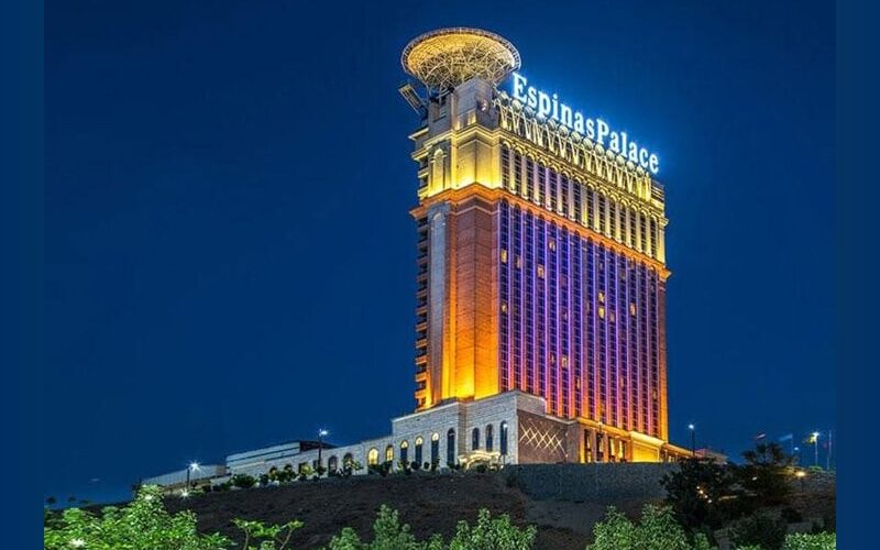 هتل اسپیناس پالاس؛ چشم انداز هتل های تهران