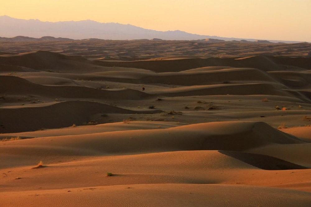 Rig-e Jenn dune desert in central Iran