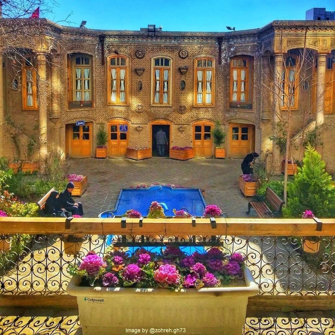 Learn more about the Darougheh House in Mashhad