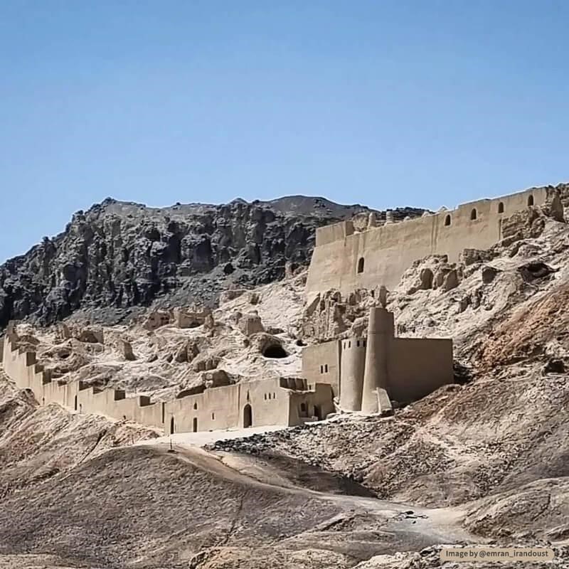The ancient shrine in Khajeh Mountain