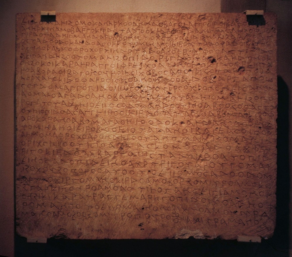 A Bactrian inscription written in Greek scripts