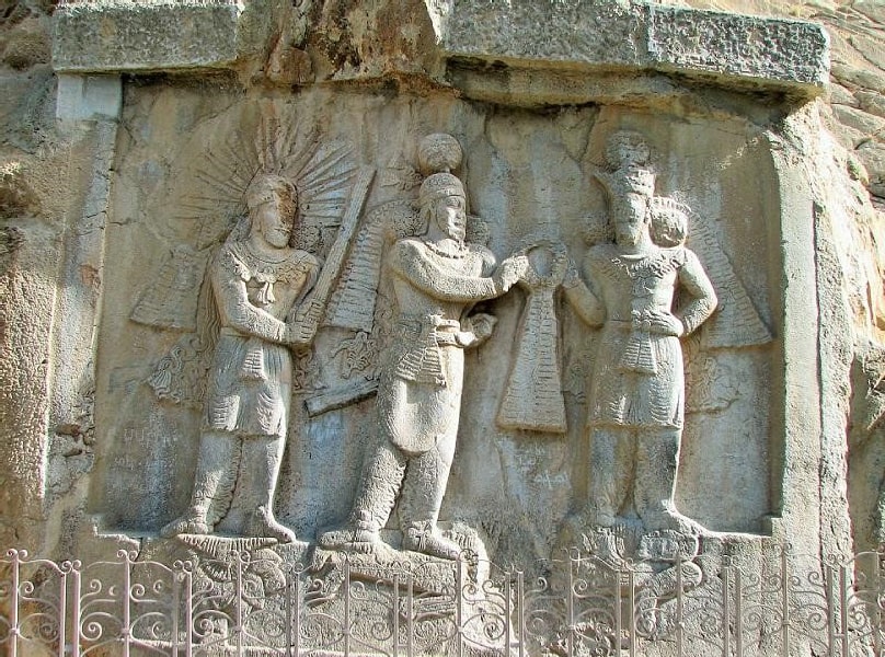 Taq-e Bostan relief: Coronation of Ardeshir III
