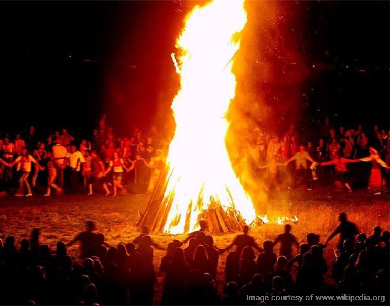 Chaharshanbe Suri is an ancient Iranian festival