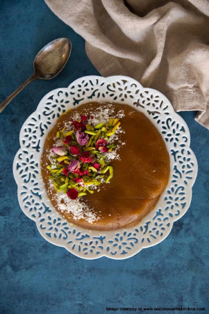 Persian Halva is a traditional Iranian desert