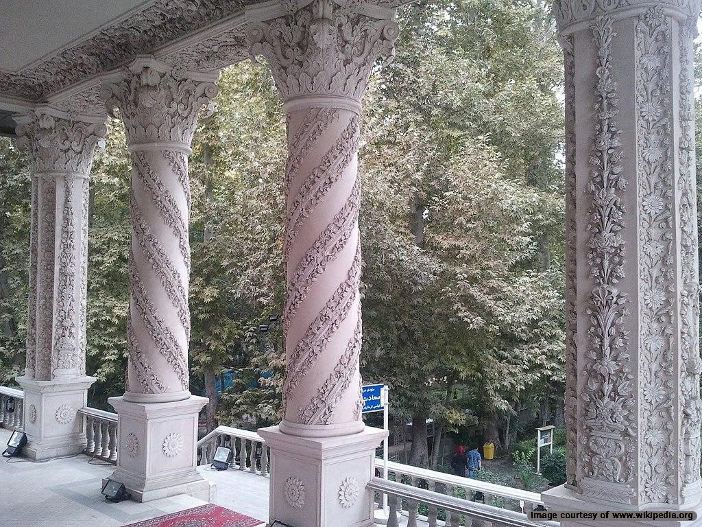 The pillars of Ferdows Garden mansion