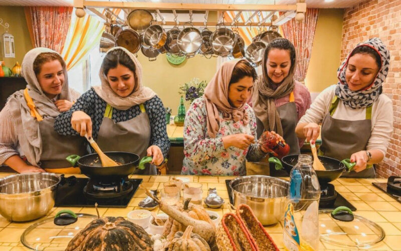 Food tour in Iran