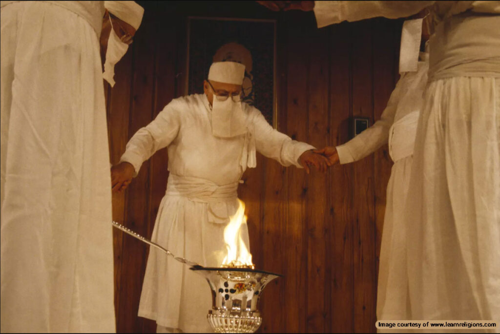 Zoroastrian rituals in fire temples