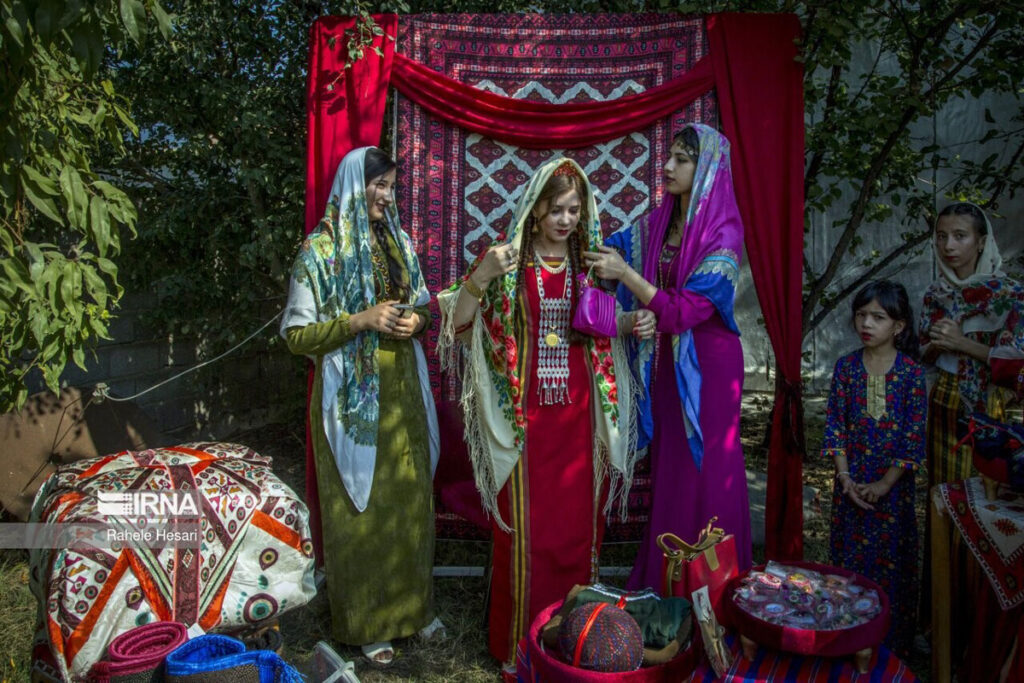 Turkmen Traditional Wedding Dress